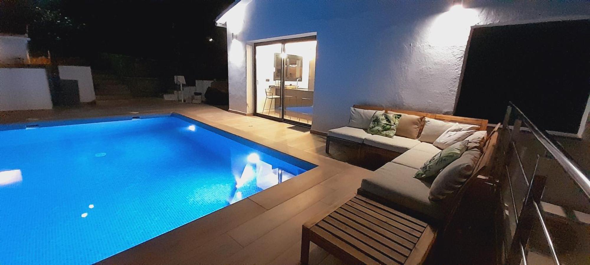 Villa Avril Piscina Privada Y Amplias Terrazas Olivella エクステリア 写真